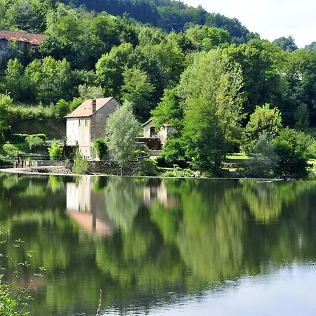 营地 Domaine Du Surgie 菲雅克